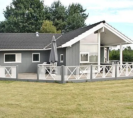 Three-bedroom Holiday In Stevns 3 Vakantiehuis